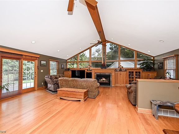 5th image of 7051 Greenwich Rd