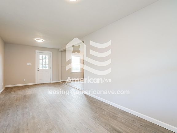 4-Living Room