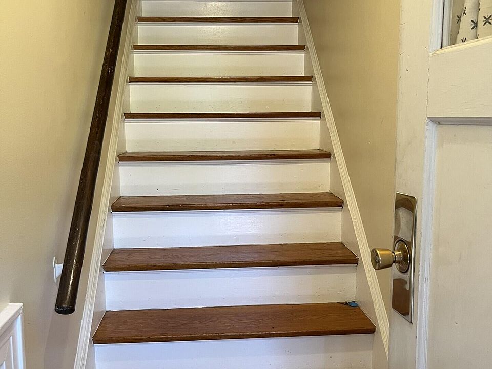1st image of 935 Castleton Ave