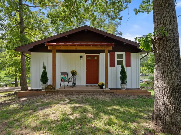 6187 S Lakeshore Dr, Hillsboro, MO 63050