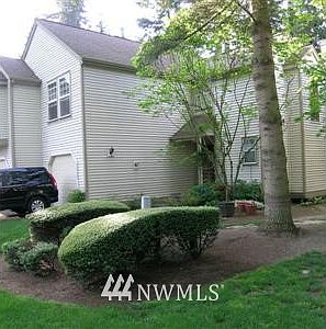1st image of 10124 NE 135 Lane
