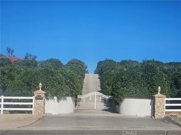 35870 Pauba Rd, Temecula, CA 92592