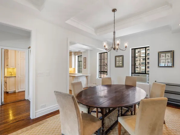 350 West 57th Street image 8 of 22