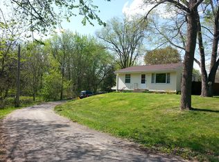 115 4th St SW, Swisher, IA 52338