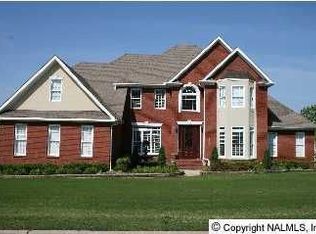 4703 Pineridge Cir SE, Decatur, AL 35603