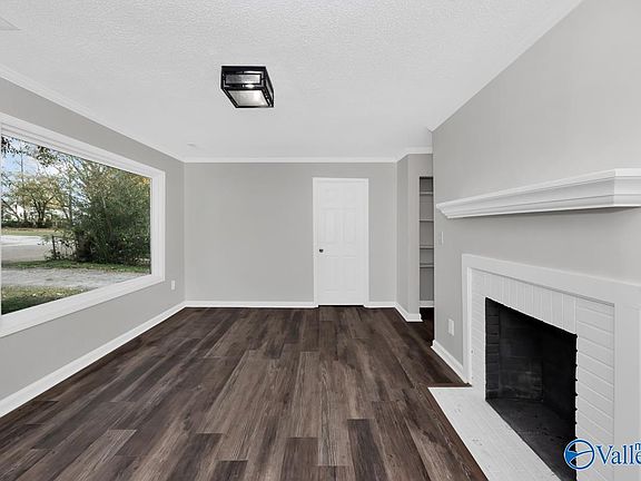 5th image of 4003 Cypress Ave SW
