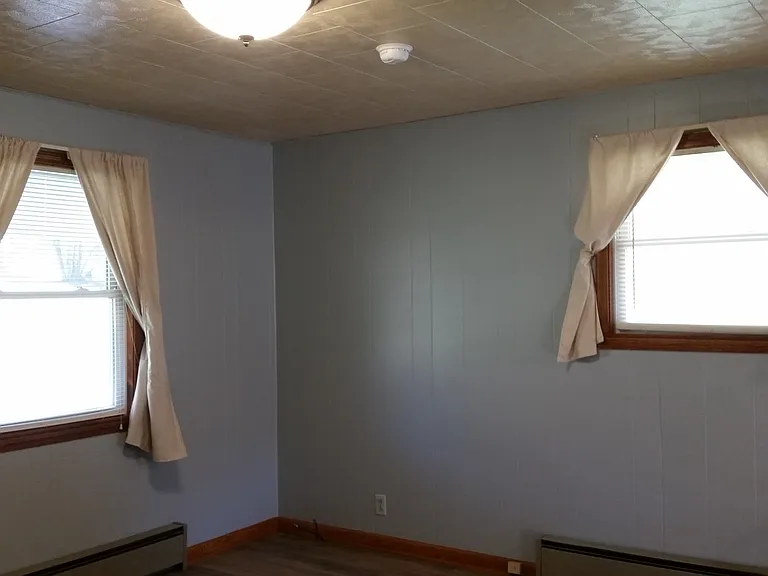 892 Stringtown Rd — Photo 5