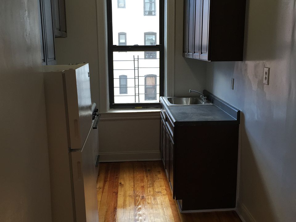 2nd image of 443 95th St APT A7