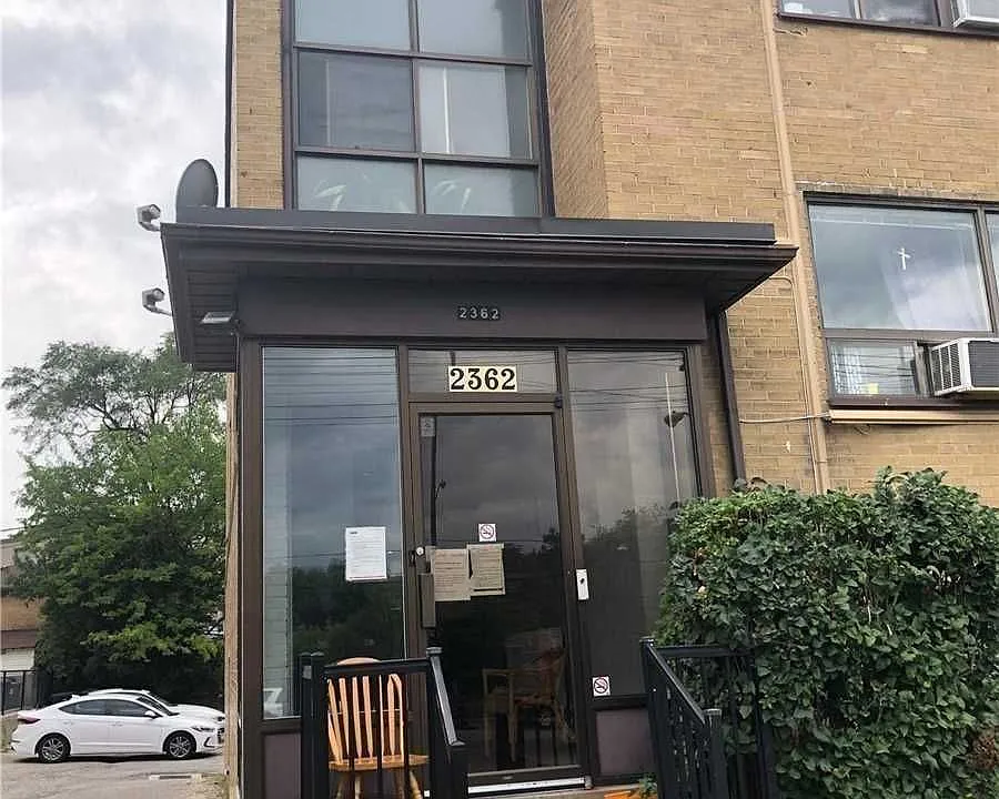 2362 Islington Ave #14