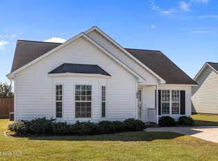 1008 Penncross Dr, Greenville, NC 27834