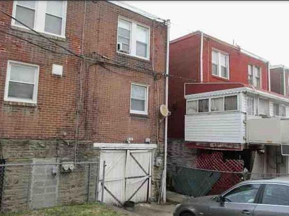 3rd image of 1992 W Cheltenham Ave