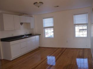 350 River St, Woonsocket, RI 02895