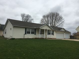 139 S Adams St, Sheffield, IL 61361