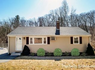 56 Waverly Rd, Woburn, MA 01801