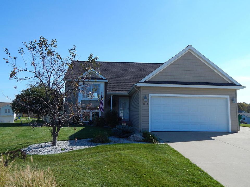 1st image of 6974 Hartman Dr SE
