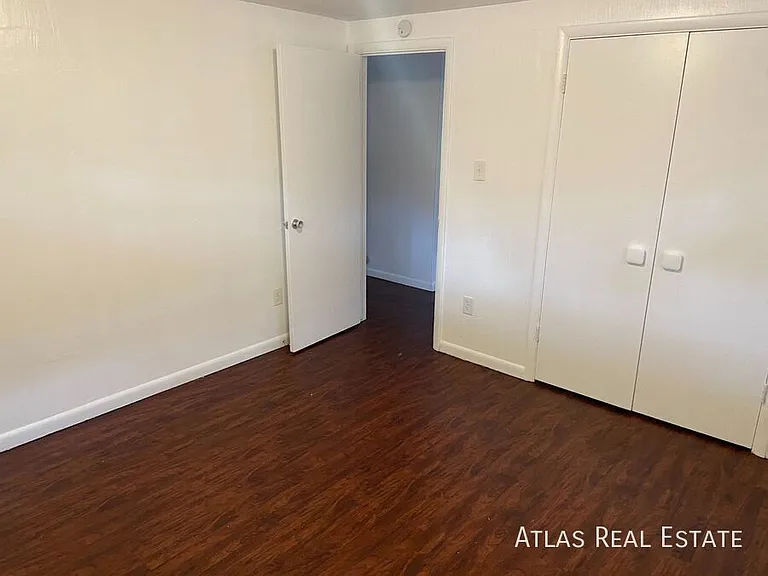 831 E San Miguel St — Photo 2