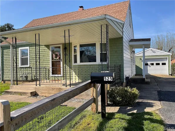 525 E Saucon St, Hellertown, PA 18055