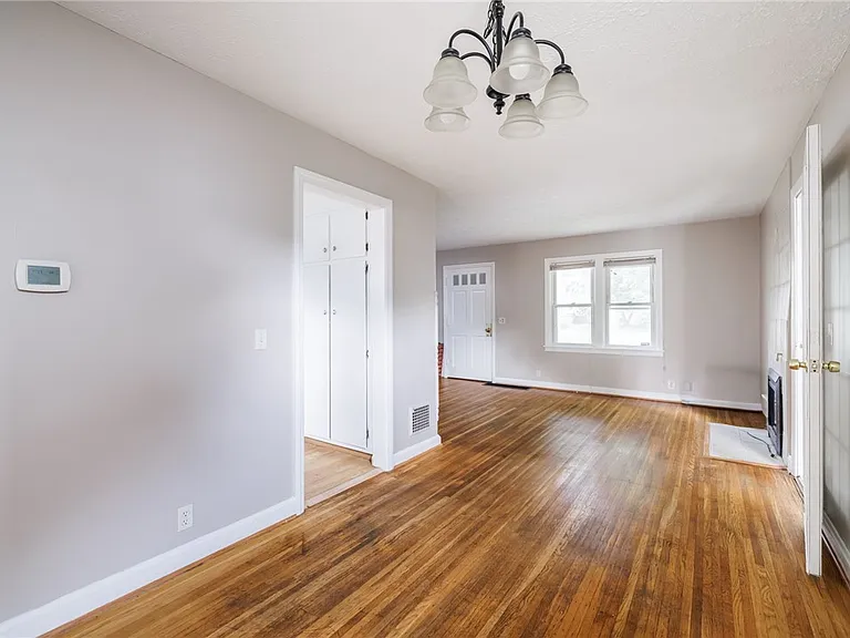 1619 South Ave — Photo 19