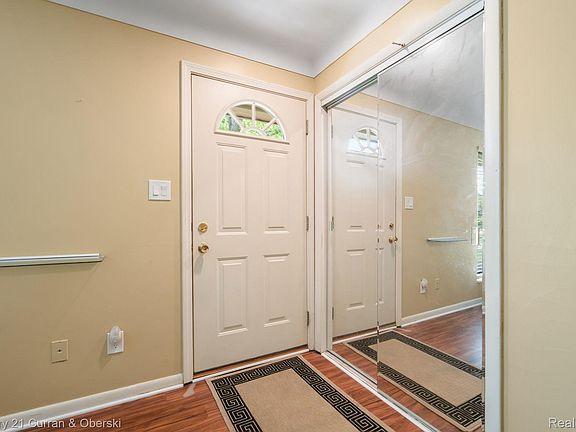 4th image of 36634 W Lyman Rd