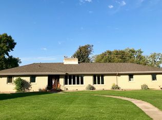 604 Sycamore St, Cairo, NE 68824