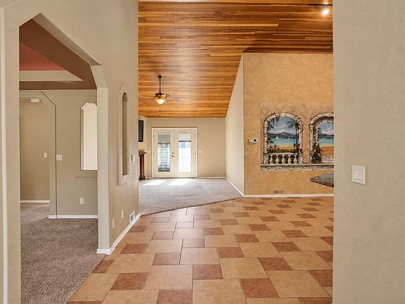 5th image of 16 Milagros Ct