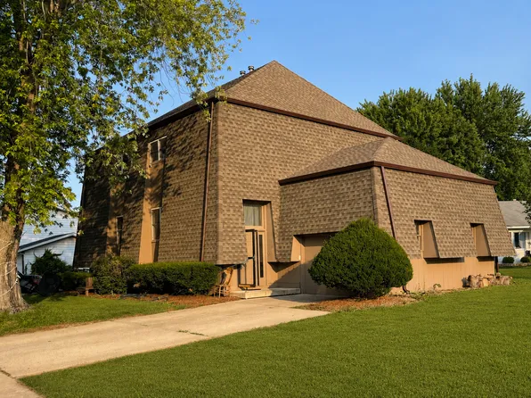 1637 Sheffield Dr, Elgin, IL 60123