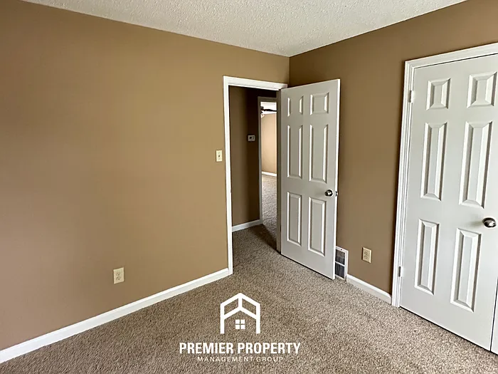 4173 Oak Wind Dr — Photo 14