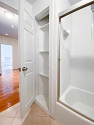 Rented by Kahen Properties