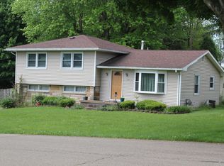 115 W 4th St, Warsaw, OH 43844