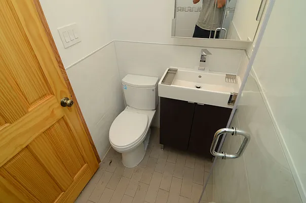 Rented by One Eleven Residential, Inc. | media 16