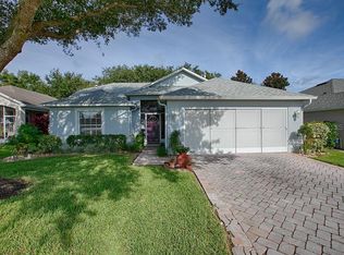 26949 Honeymoon Ave, Leesburg, FL 34748