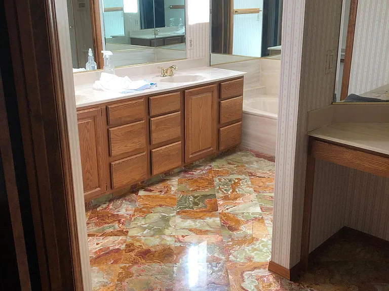 2157 E Alameda Dr — Photo 16