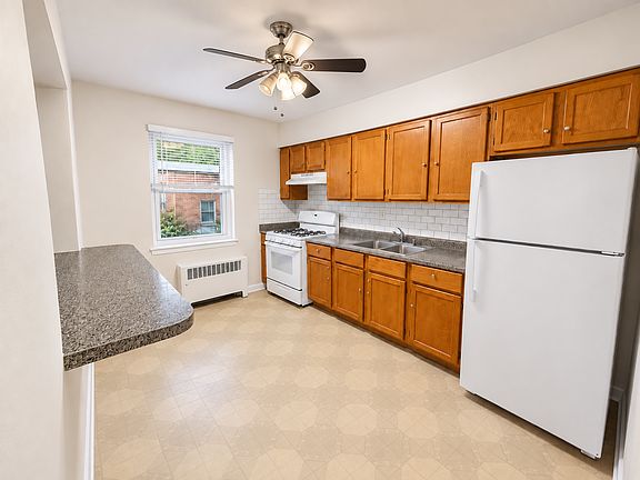 5th image of 8239 Williams Ave #1