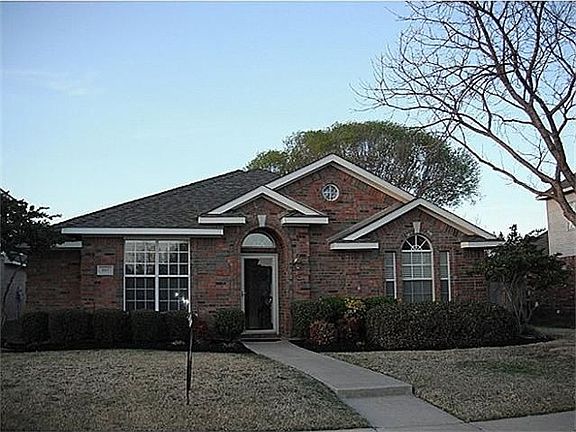 4th image of 807 Chittamwood Ln