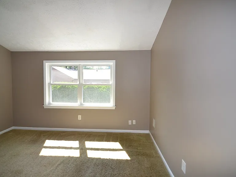 31 E Bluff Rd #31 — Photo 17