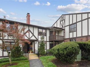 638 Sierra Vista Ln, Valley Cottage, NY 10989