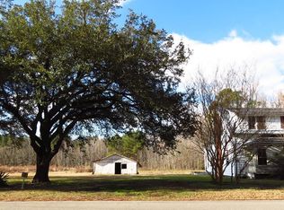 200 Weston Rd, Creswell, NC 27928