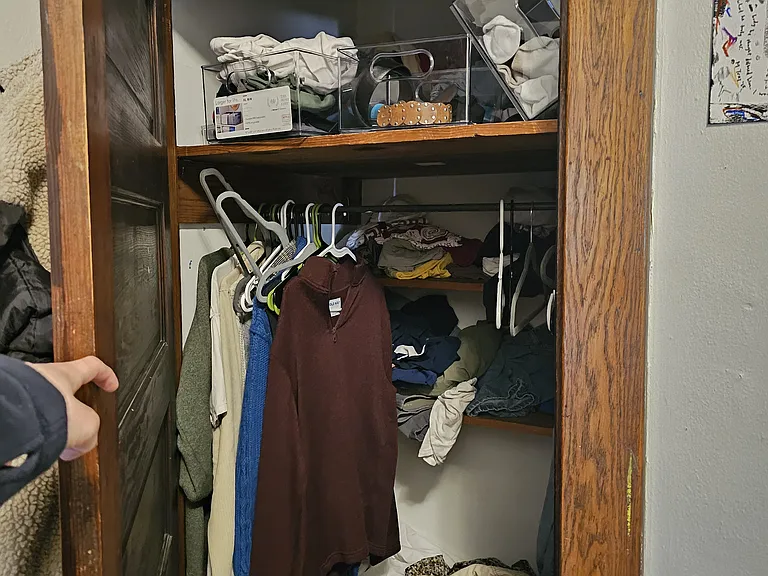 813 E University St — Photo 12
