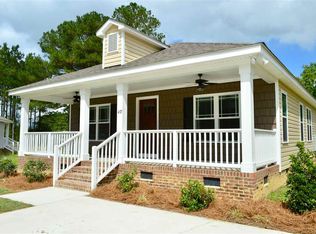 407 S Eastwood Dr, Benson, NC 27504