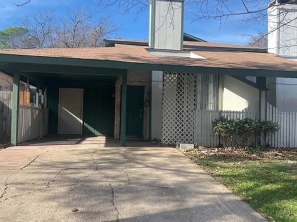 2607 San Sabastian Cir, Grand Prairie, TX 75052