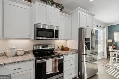 104 Pomegranate St — Photo 16