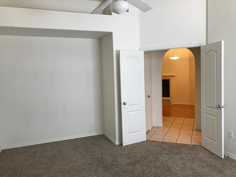1401 N 4th St #204 — Photo 9
