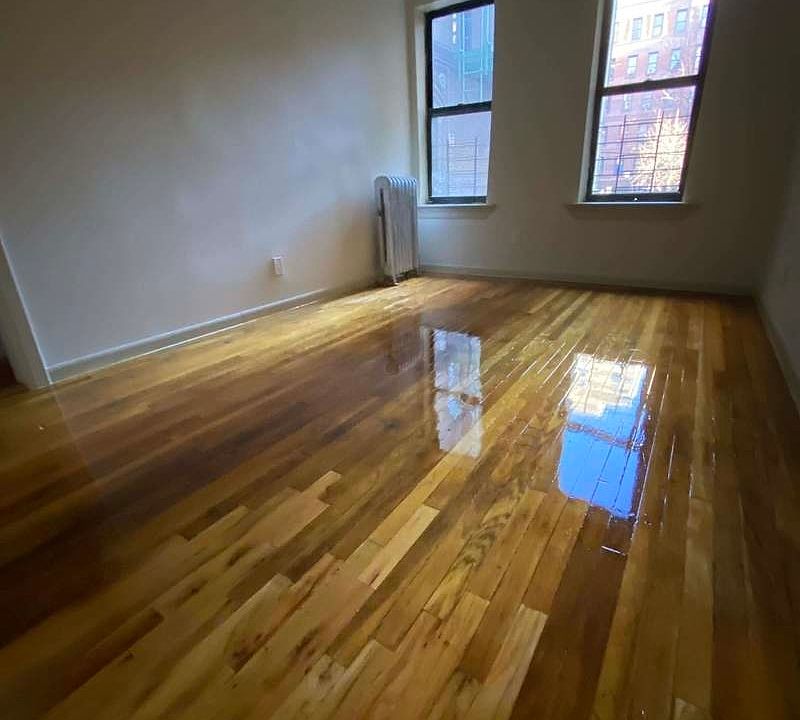 2nd image of 2085 Morris Ave #A2