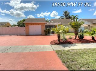 19530 NW 57th Pl, Hialeah, FL 33015