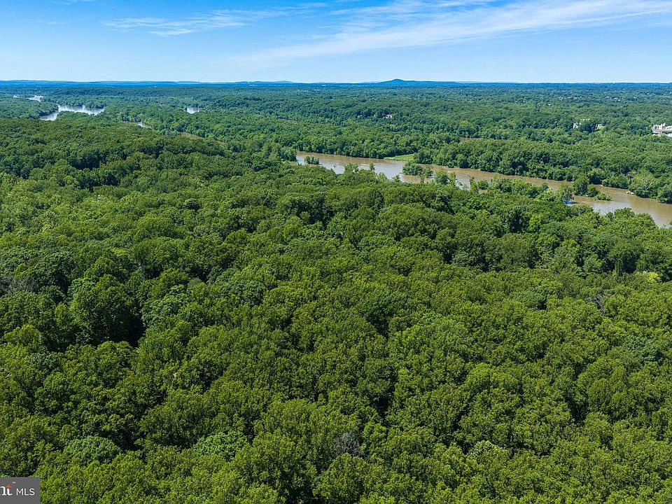 1st image of 95 River Birch Dr