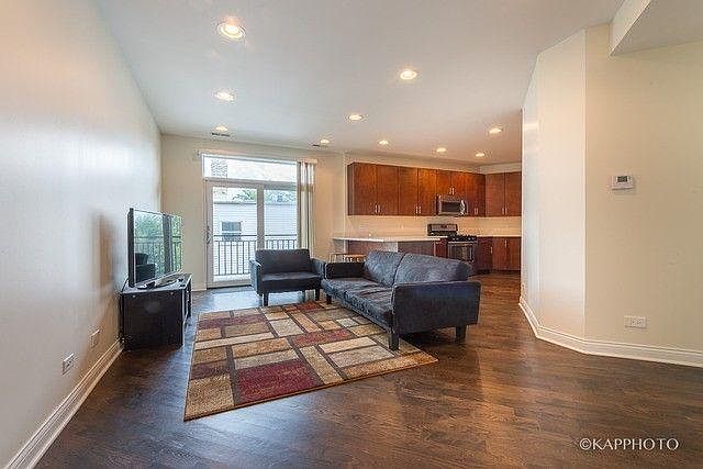 1st image of 2943 N Rockwell St