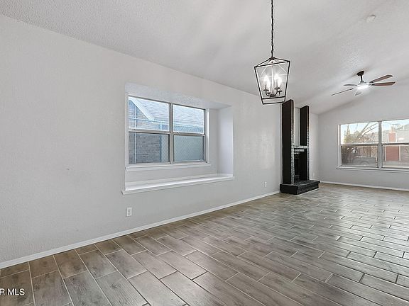 5th image of 3216 Lonesome Dove Cir
