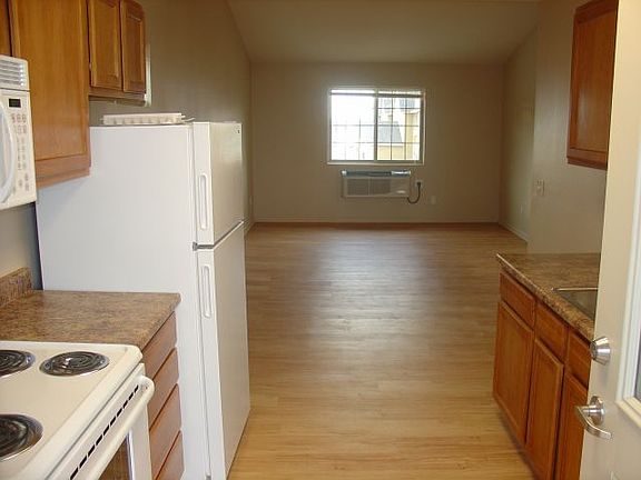 4th image of 4301 King Ave
