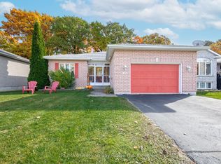 925 Dominion Ave, Midland, ON L4R 4W2
