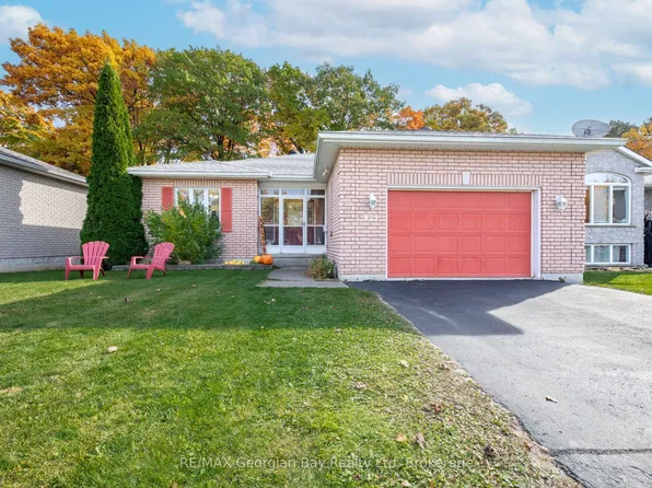 925 Dominion Ave, Midland, ON L4R 4W2